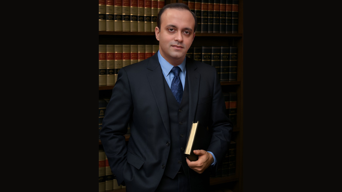 Corporate Advocate for International Contract Drafting and Legal Compliance